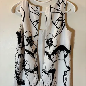 Ann‎ Taylor Petite Black White Floral Sketch Sleeveless Shift Dress Size 4P thumbnail 8