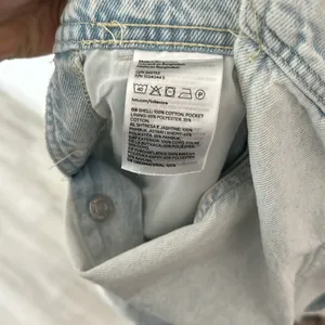 Hennes & Mauritz NWOT light wash denim blue boho high rise 90’s overall Shorts size XS thumbnail 13