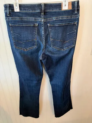 Buckle Women’s Jeans thumbnail 2