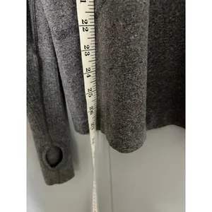 Lululemon Heathered Black Swiftly Tech 1/2 Zip Long Sleeve Fitted Top 12 thumbnail 4