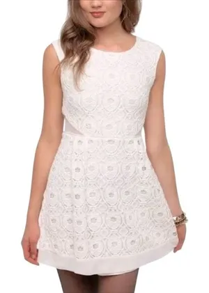 Kimchi Blue Ivory Floral Lace Fit and Flare Mini Dress Back‎ Keyhole Size 4 thumbnail 1