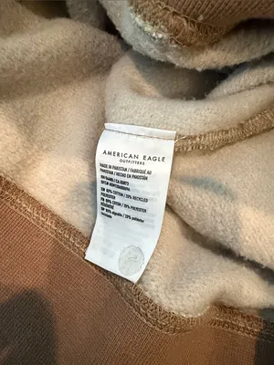 American Eagle Oversized Camo Hoodie 
Size Small thumbnail 6
