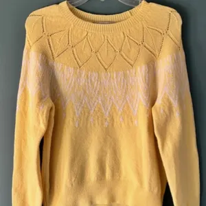 LOFT Sweater Yellow Long Sleeve Feminine Spring Office Chevron Soft Casual M thumbnail 1