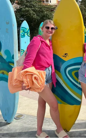 Target Shade and Shore Pink Coverup thumbnail 4