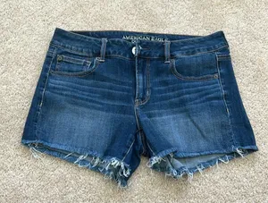 Women’s American Eagle Shorts thumbnail 1