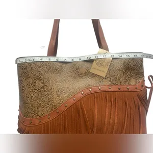 Catchfly Studio Trenditions‎ Western Style Asymmetrical Tooled Yoke Tote Bag thumbnail 7