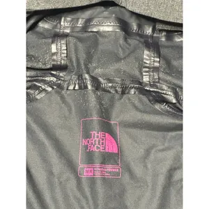 The North Face HyVent 2.5L Waterproof Hooded Jacket Gray Pink Women’s M thumbnail 4