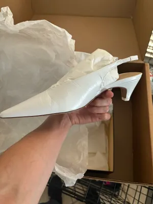 Banana Republic Italian leather slingback pump thumbnail 5