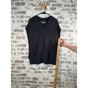 Loft | women knitted blue sweater vest thumbnail 6