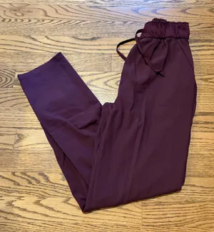 Lululemon Keep Moving Pant Cassis thumbnail 1