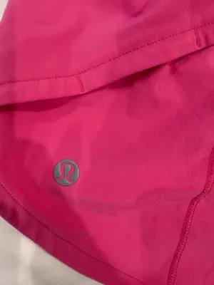 Lululemon Hotty Hot Shorts 2.5" High-Rise thumbnail 3