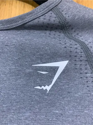 Gymshark Vital Seamless Long Sleeve Crop Top - Size Medium thumbnail 3