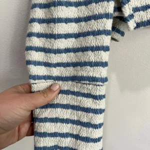 Altar’d State Raelynn V-Neck‎ Striped Sweater Top Cream Blue Sz XXL thumbnail 10