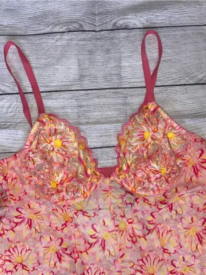 NWT Savage x Fenty Floral Lace Chemise Bodysuit thumbnail 2