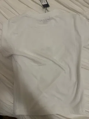 Pretty Little Thing White top thumbnail 2