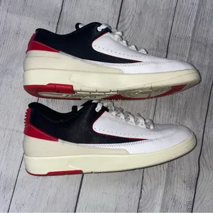 Nike Air Jordan 2 Retro Low "Chicago Twist" sneakers thumbnail 9
