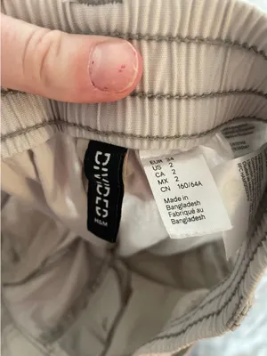 H&M Cargo Pants thumbnail 2