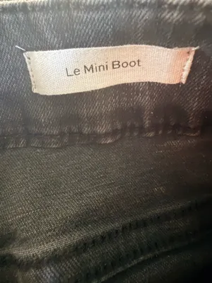 FRAME Le Mini Boot Jeans thumbnail 5