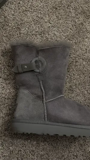 UGG Bailey Button Gray Suede Boots thumbnail 7