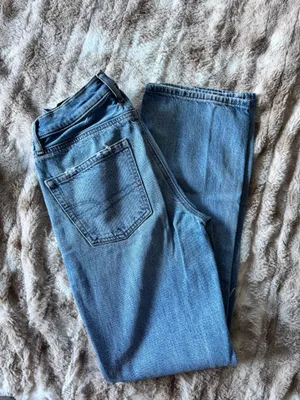 American Eagle Jeans thumbnail 2