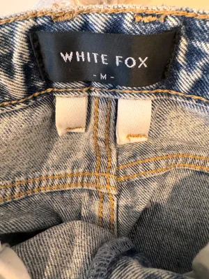 White Fox Straight Leg Denim Jeans Washed Blue M High Rise Waisted thumbnail 7