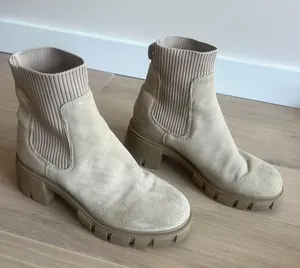 Steven madden boots thumbnail 1