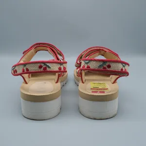 Wild Pair Kirsche Raffia Sandals 7 Tan Red Cherry Embroidered Platform Flatform thumbnail 9