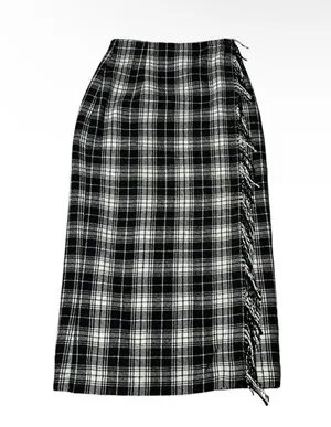 CAMBRIDGE COUNTRY Plaid Skirt Black White Wrap Fringe Edge Midi Size 6 VINTAGE thumbnail 4
