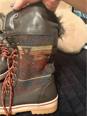 Celebrity Pink Mid-Calf Faux Fur Snow Boots Glacier-Brown Geometric Lace-Up 7M thumbnail 7
