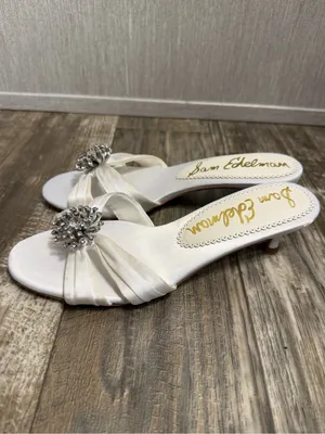 NWOB Sam Edelman White Satin Bridal Kitten Heel Slide with Crystal Brooch Size 6 thumbnail 15