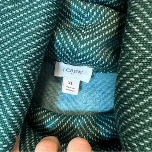 J. Crew Women’s Long Sleeve Funnel Neck Pullover Sweater Green XL‎ thumbnail 4