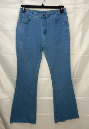 EUC Women’s medium/light wash‎ blue stretch flare leg distressed hem jeans XL thumbnail 1