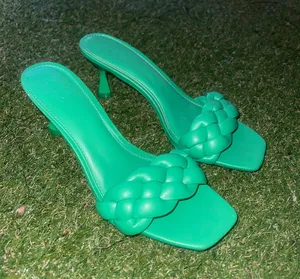 Kitten Heels Green Size 7 thumbnail 1