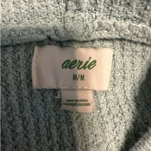 Aerie V-Neck Waffle Knit Oversized Sweater Women's Size Medium Drop Shoulder thumbnail 3