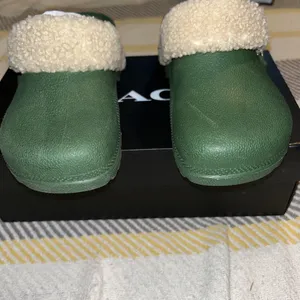 Coach Womens Lola Leather Slip On Flat Clogs Shoes Hunter Green 5B. Leather Uppe thumbnail 5