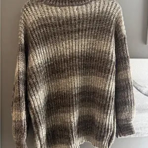 SO Brown and Cream Knit Sweater thumbnail 2