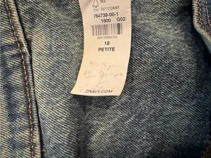 Old Navy Mid‑Rise Slouchy Straight Leg Jeans – Size 18 Petite, NWT thumbnail 4