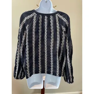 Ann Taylor Factory Navy Blue Embroidered 100% Cotton Button‑Up Top Size L thumbnail 3