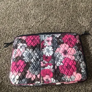 Vera Bradley Laptop Sleeve Pink Flower Quilted Zippered Computer Bag 17” thumbnail 6