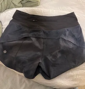 Lululemon Speed Up Shorts thumbnail 2