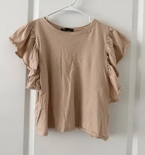 ZARA Shirt With Ruffled Sleeves thumbnail 1