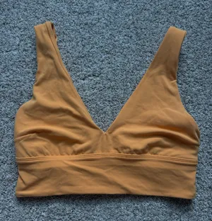 Lululemon Sports Bra  thumbnail 1