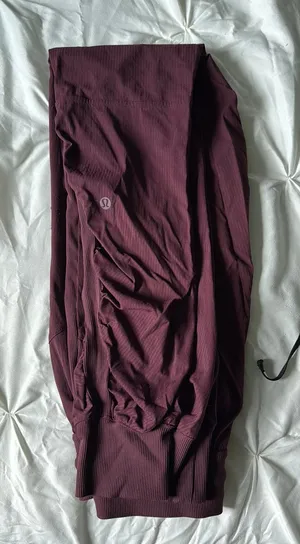 Lululemon joggers  thumbnail 1