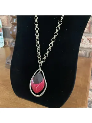 Vintage Gold Tone Red and Brown Faceted Pendant Necklace thumbnail 4