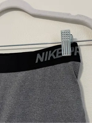Nike Pro Shorts Size Medium Womens Gray thumbnail 2