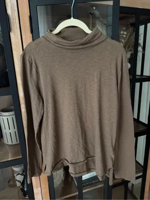 Madewell long sleeve turtleneck top cotton coffee sweater lightweight layering thumbnail 1