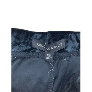 Kendall‎ & Kylie Black Crushed Velvet Ankle Leggings Pants Elastic Waist Size XS thumbnail 6