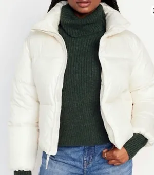 Old Navy Cream Puffer Jacket thumbnail 1