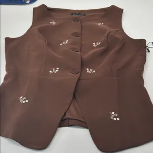 Sleeveless Brown Embroidered Button thumbnail 16