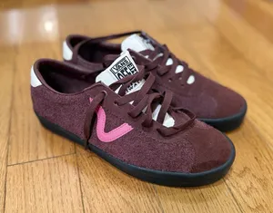Size 8.0 Men’s US Vans Burgundy Suede Low-Top Sneakers with Pink Accent , 9.5 W thumbnail 1